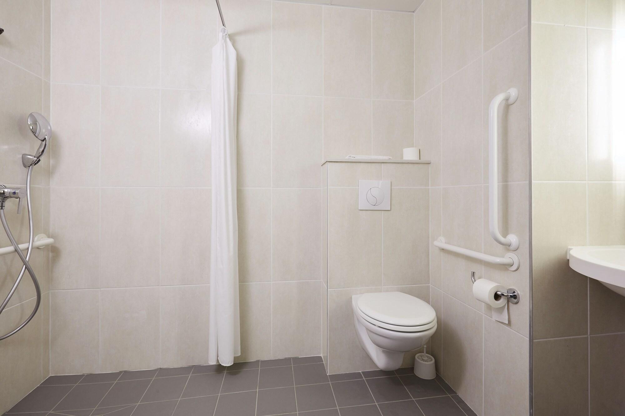 B&B Hotel Rennes Ouest Villejean Εξωτερικό φωτογραφία