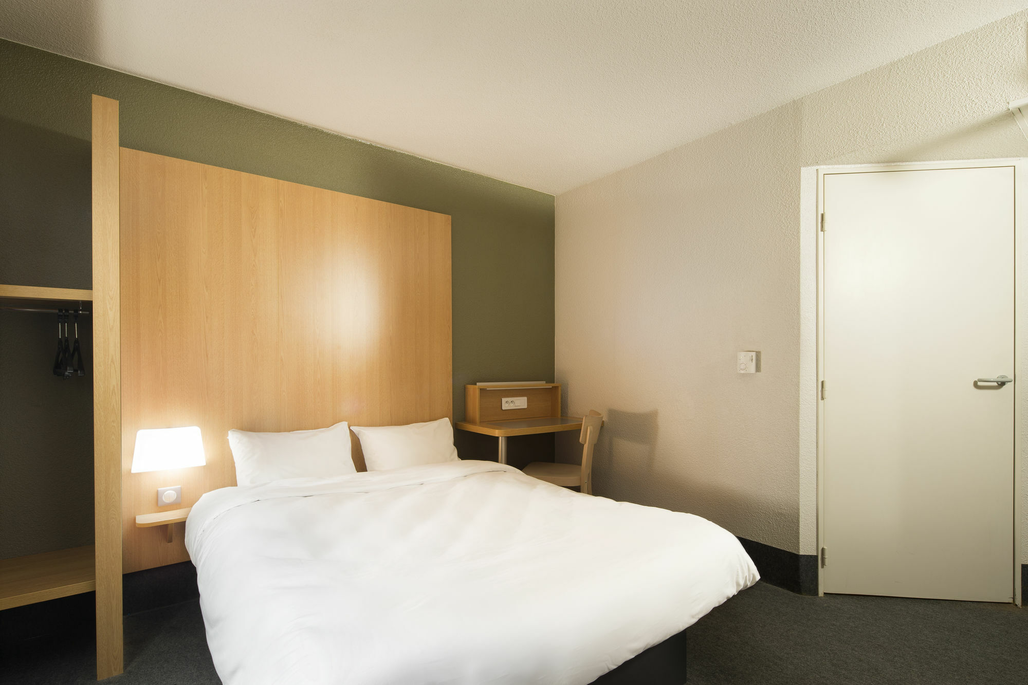 B&B Hotel Rennes Ouest Villejean Εξωτερικό φωτογραφία
